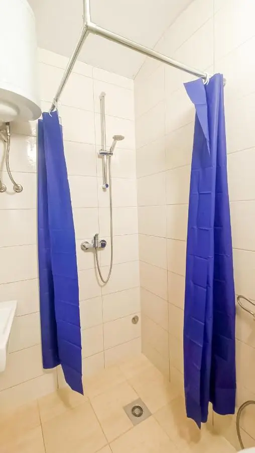 Bascarsija Guesthouse - Private Bath, TV & AirCon