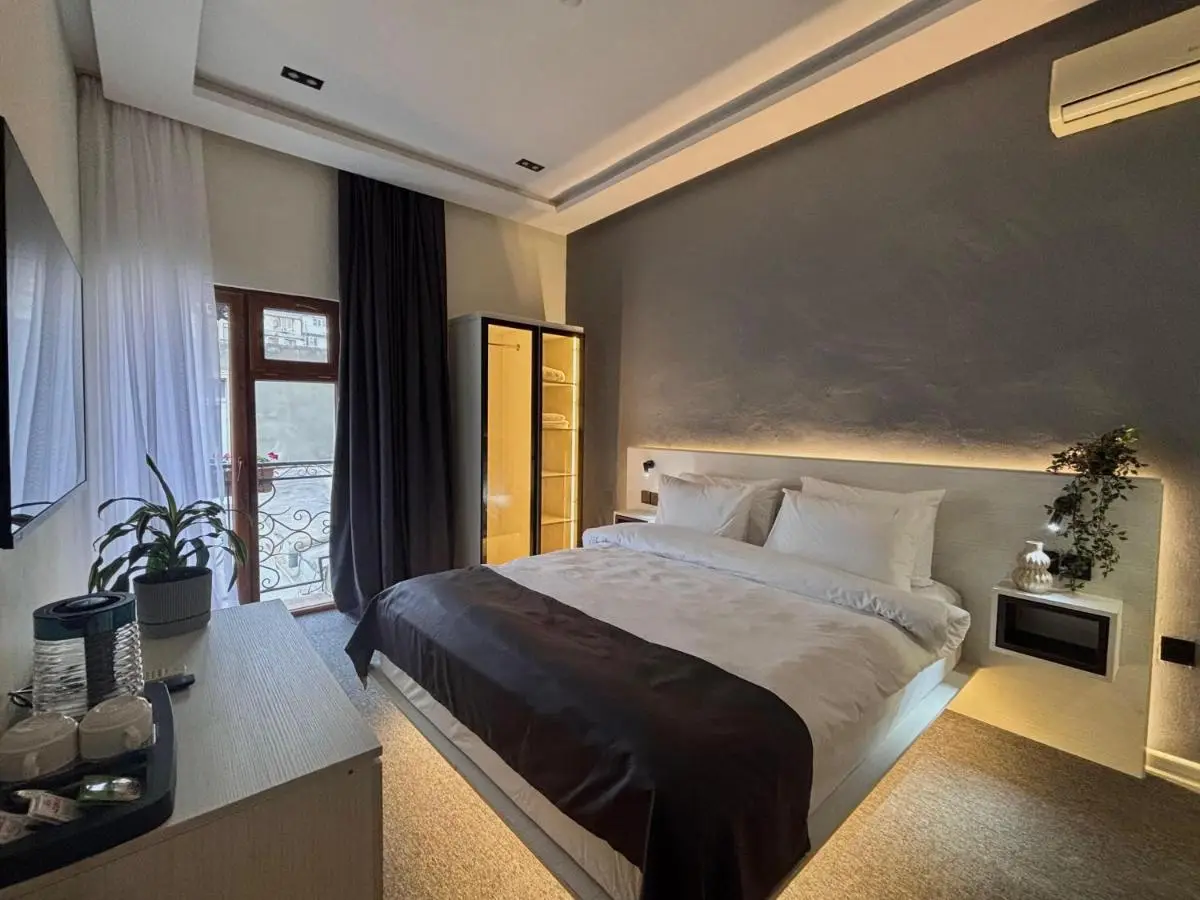 JM Central Boutique Hotel