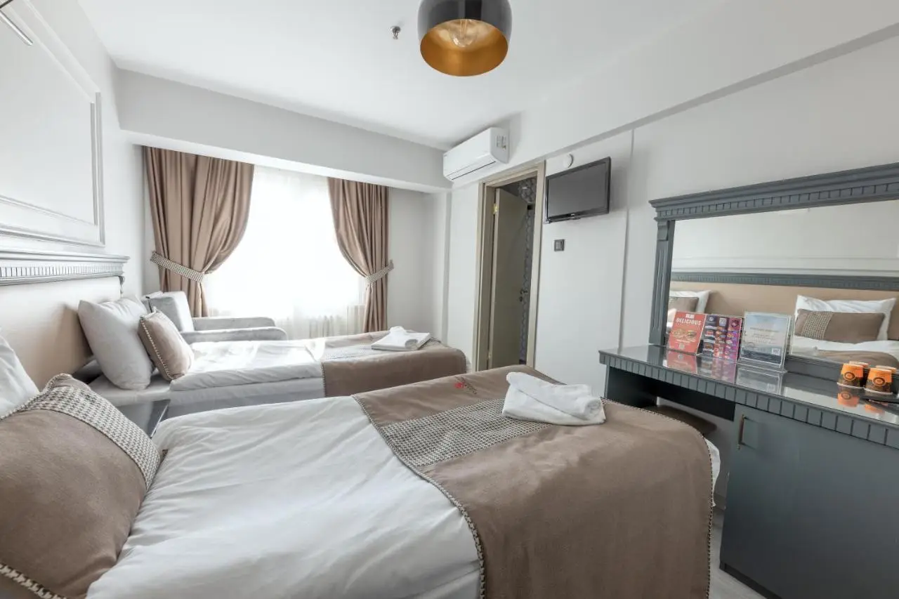 Kuran Hotel International