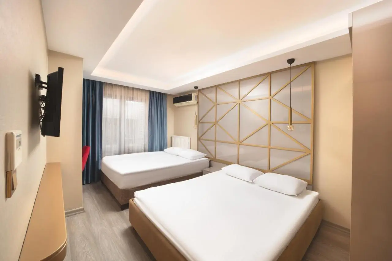 Family Time Suites Hotel