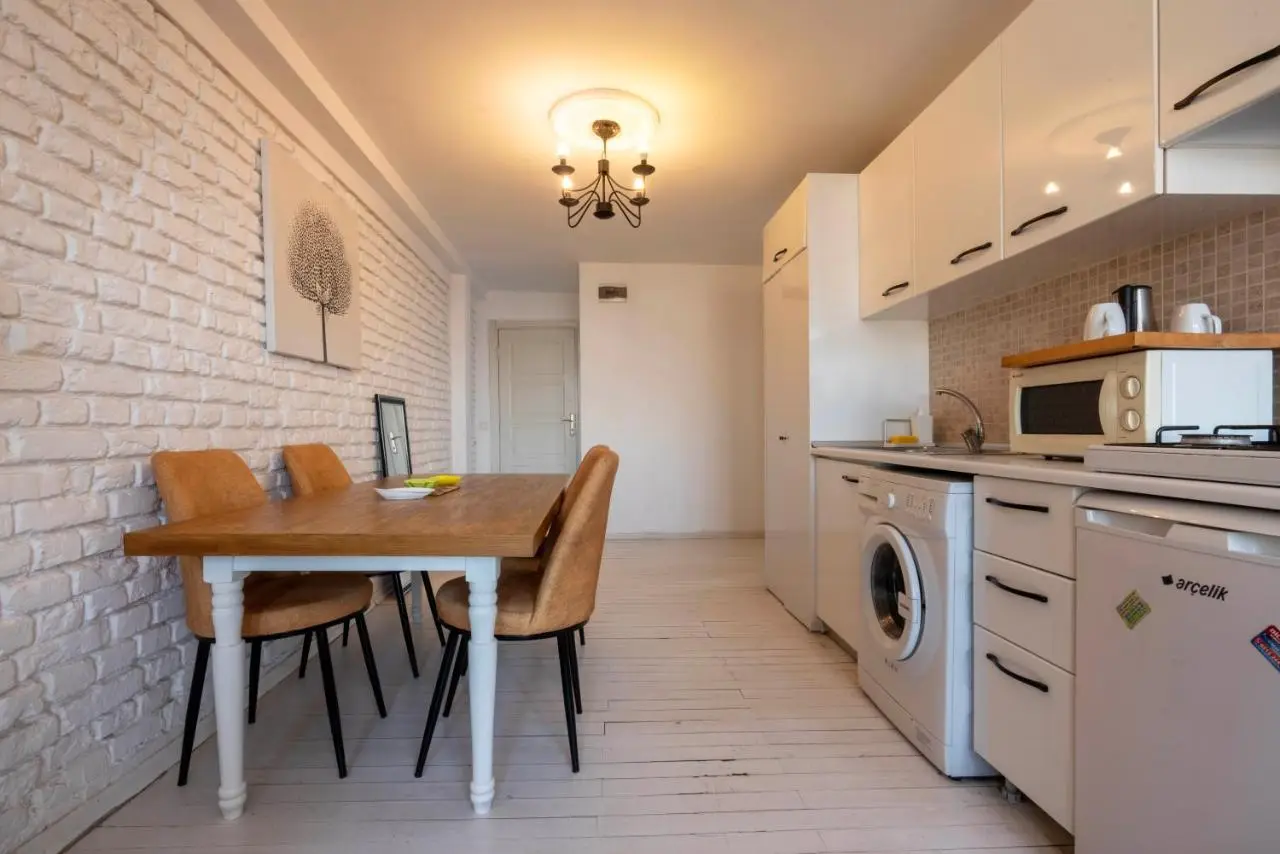 5 Apartment Galata