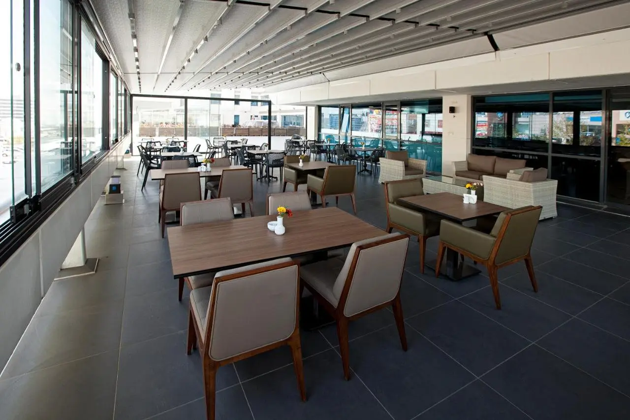Nearport Hotel Sabiha Gokcen Airport