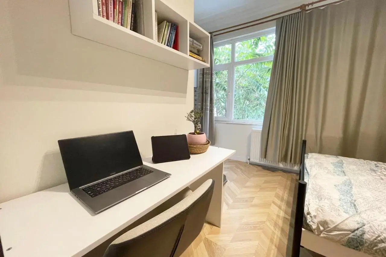 balcony 2BR apt with 2toilet and 2bath near to nişantaşi #3