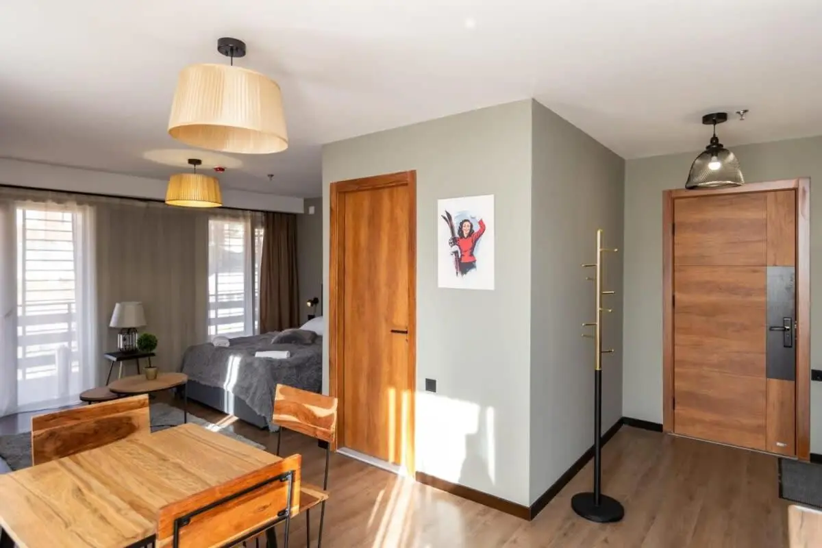 Super Stylish and cozy 2 bedroom 4or6 people Apartment in key location in Marshall Gudauri Project Ski Resort