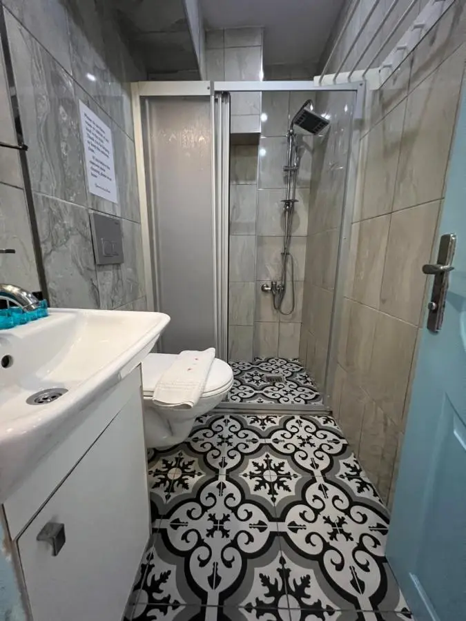 Rodin Hostel