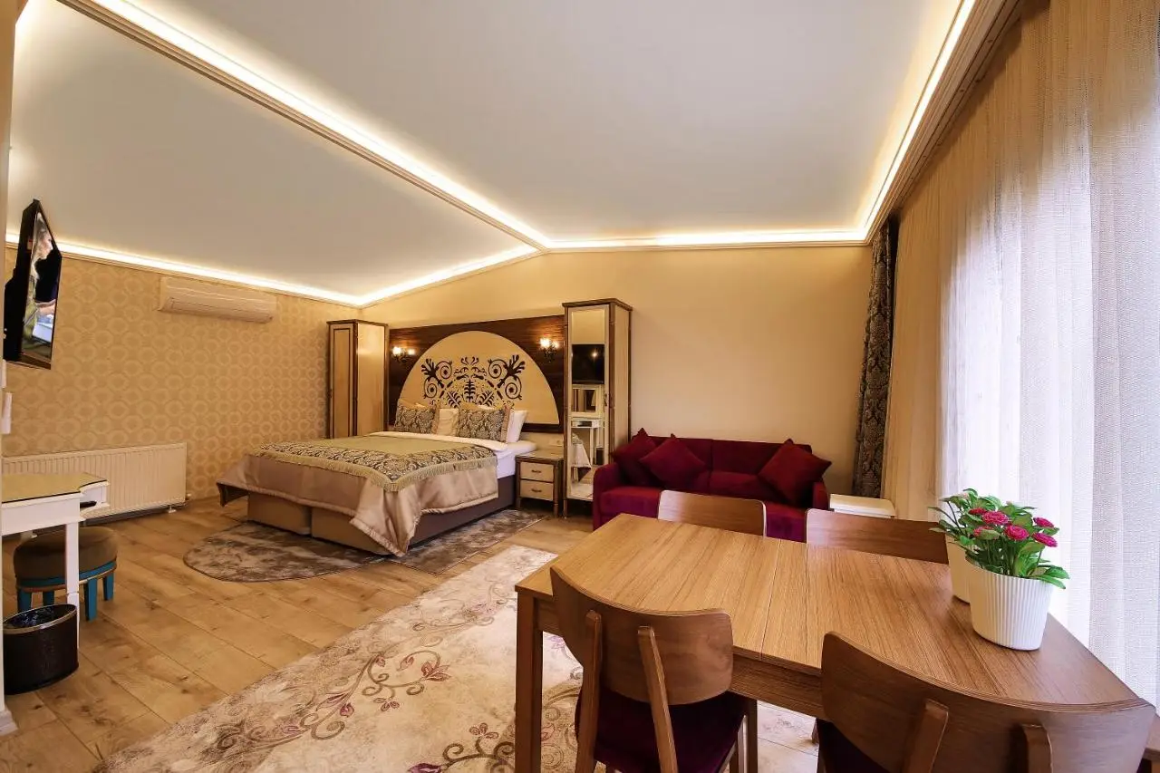 Katelya Hotel