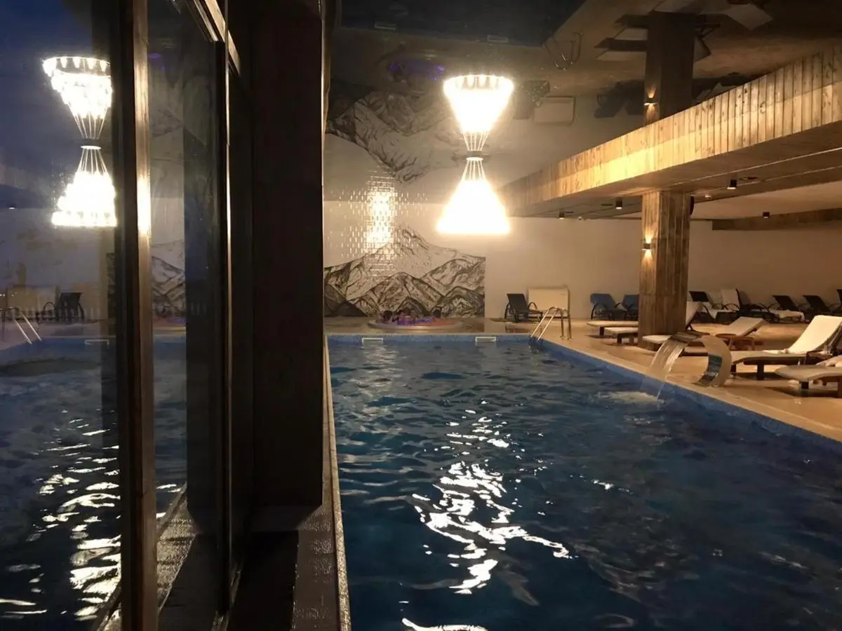 Gudauri Atrium Redco