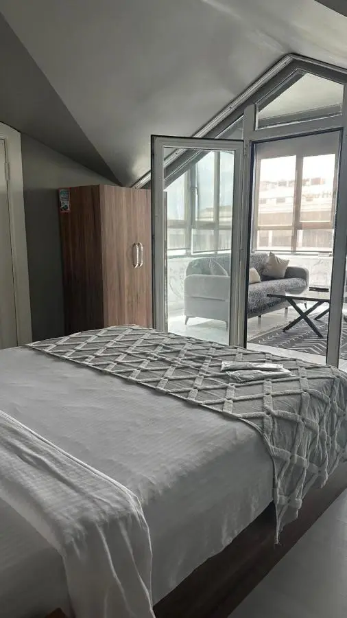 Heraldic Room Hotel