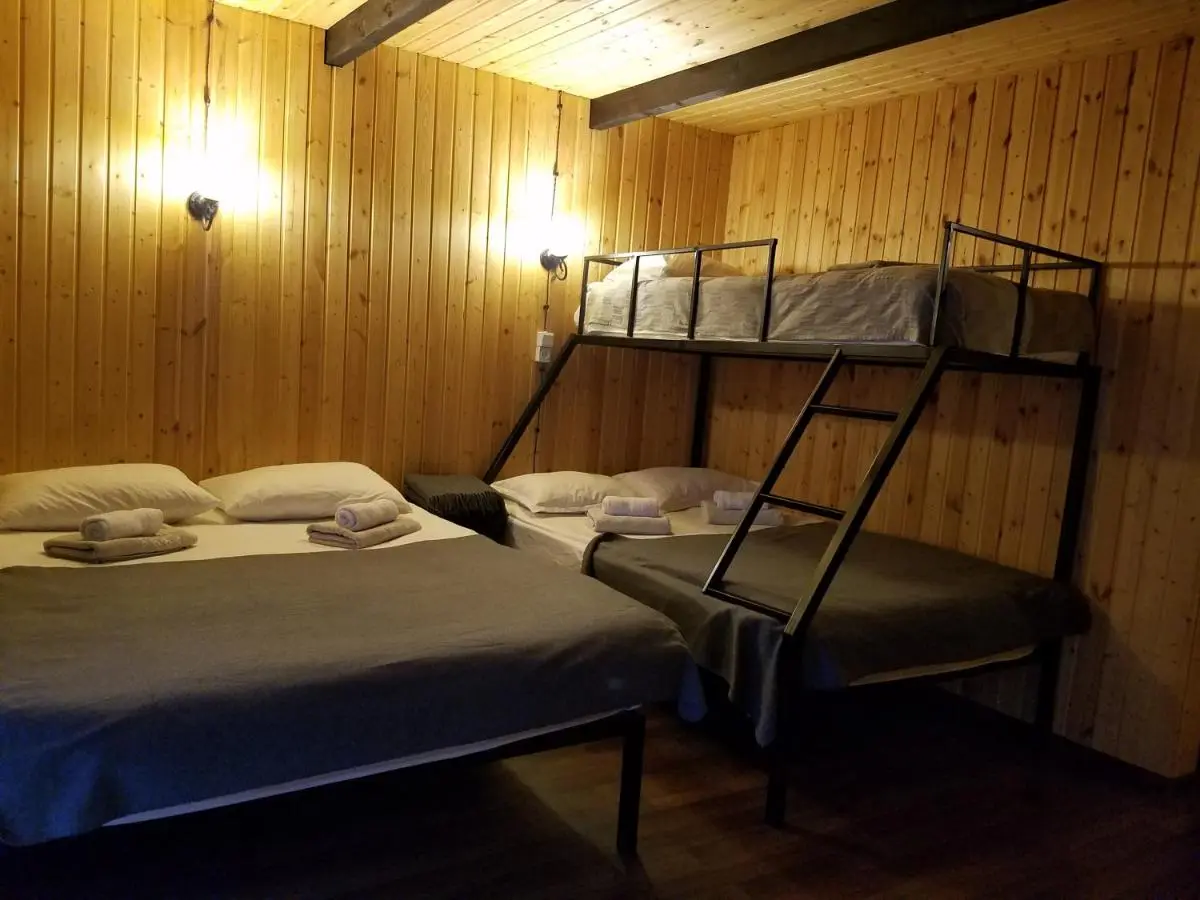 Hotel Echoes