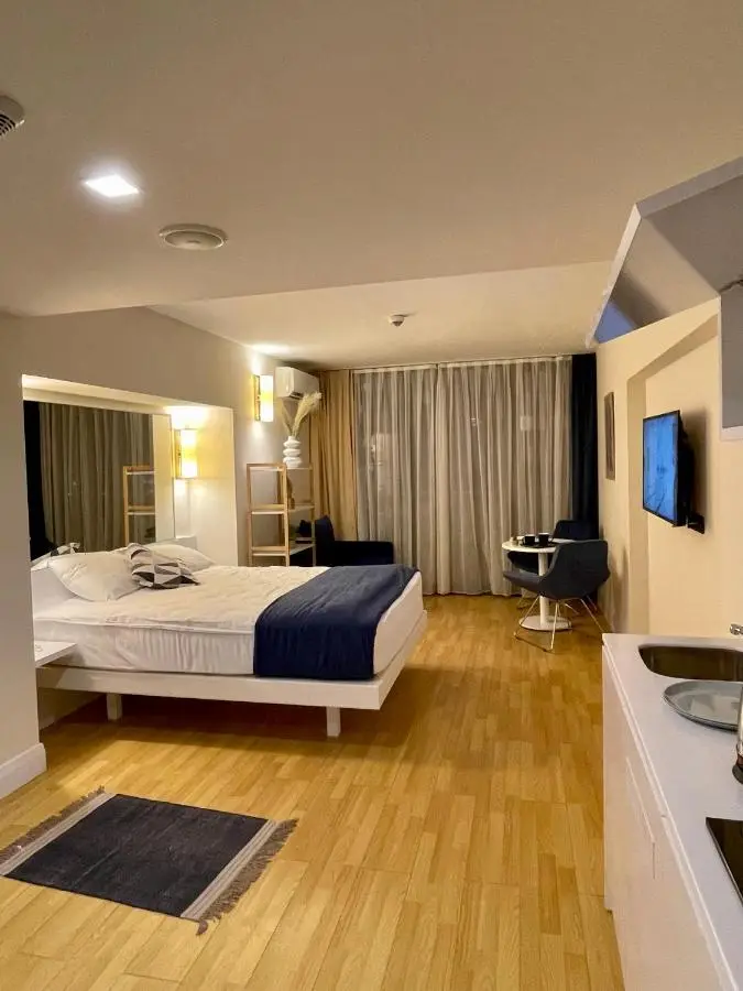 Cloud Apart Orbi City 42 floor