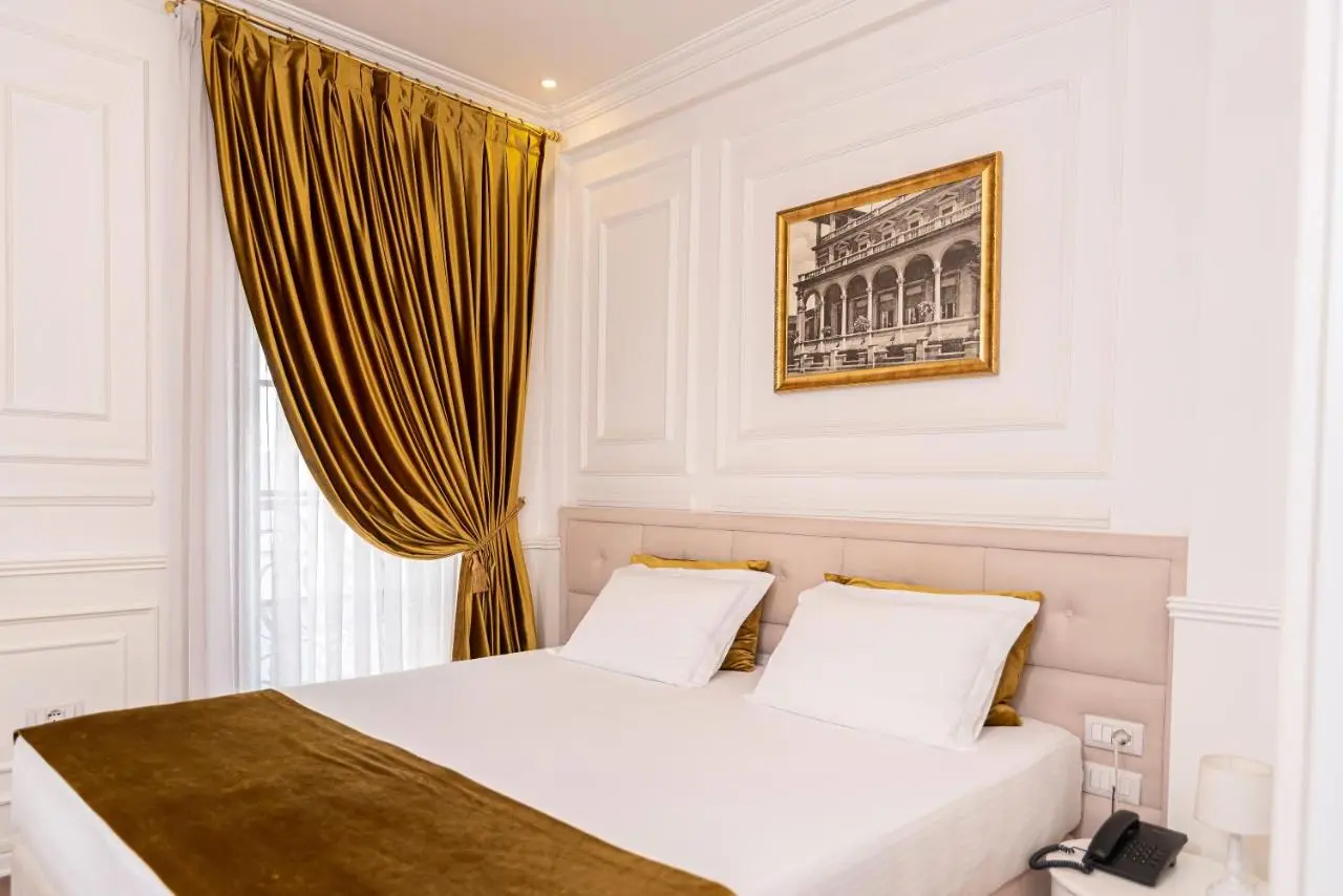 Eler Hotel