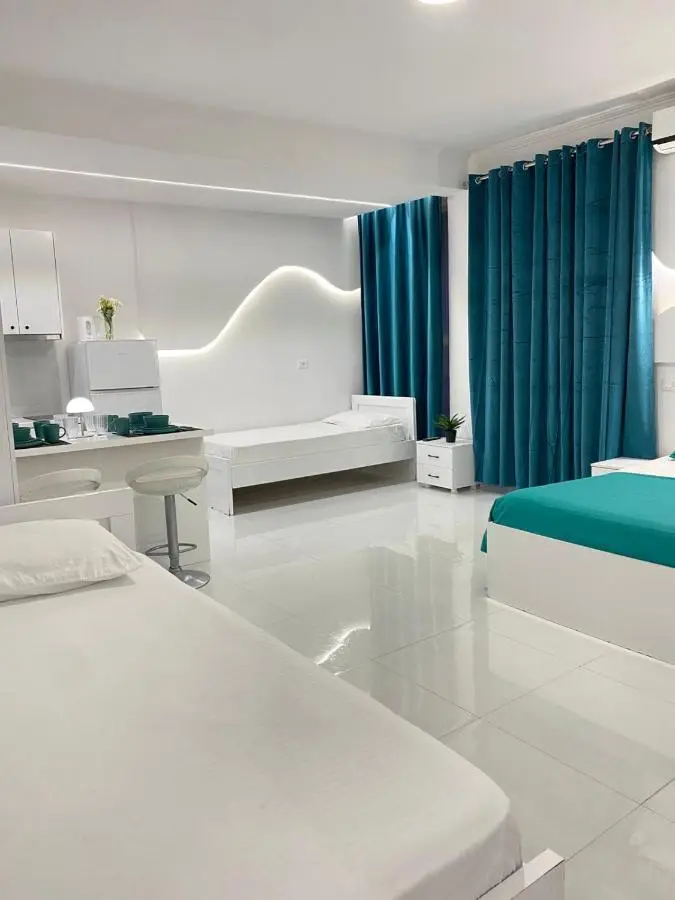Rai Rooms