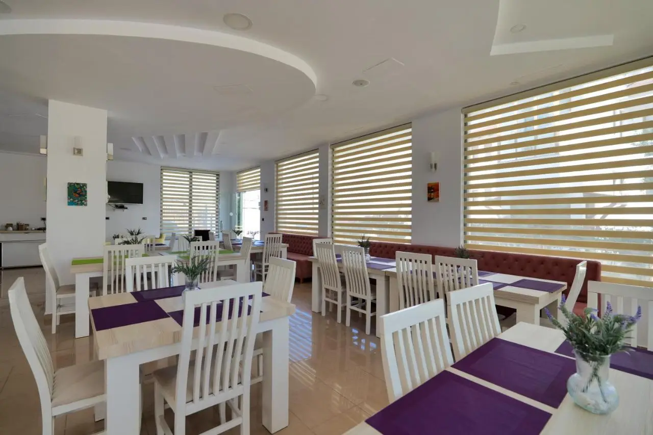 El Mare Hotel