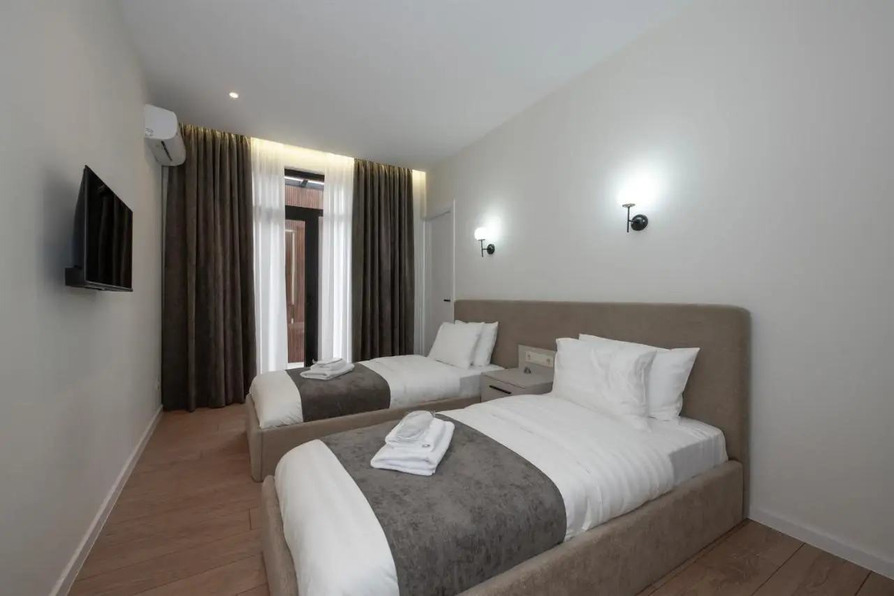 Terrace 17 by Doors