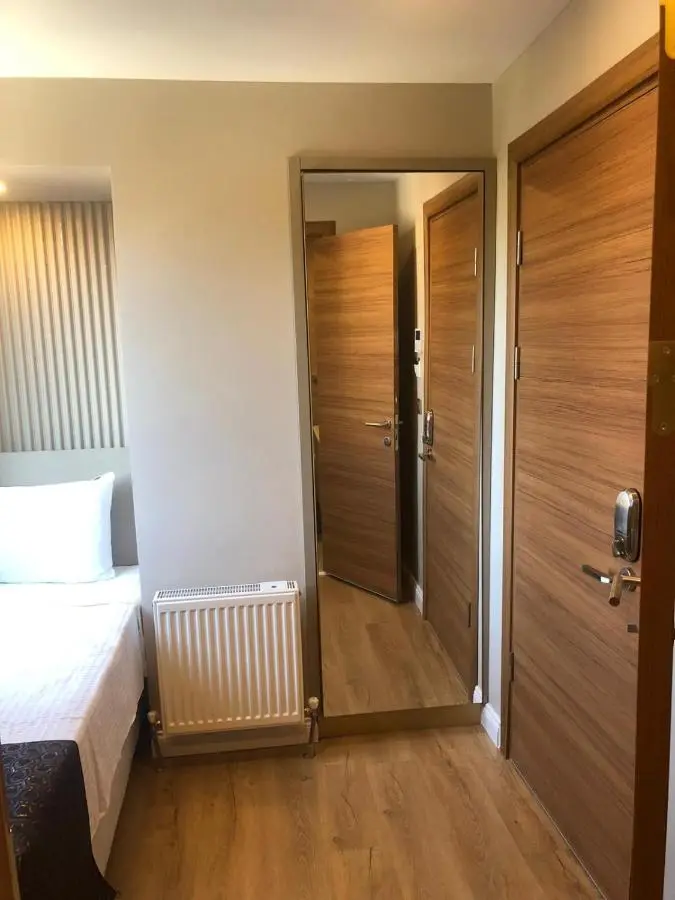 Grand İska Palace