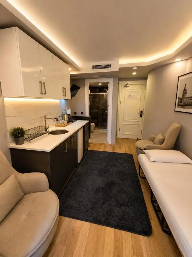 Art Karakoy Hotel