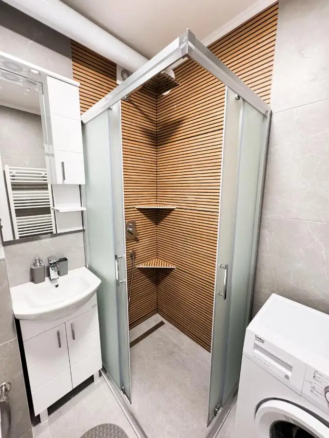 Modern Stay Grbavica - Quiet Area & Free Parking
