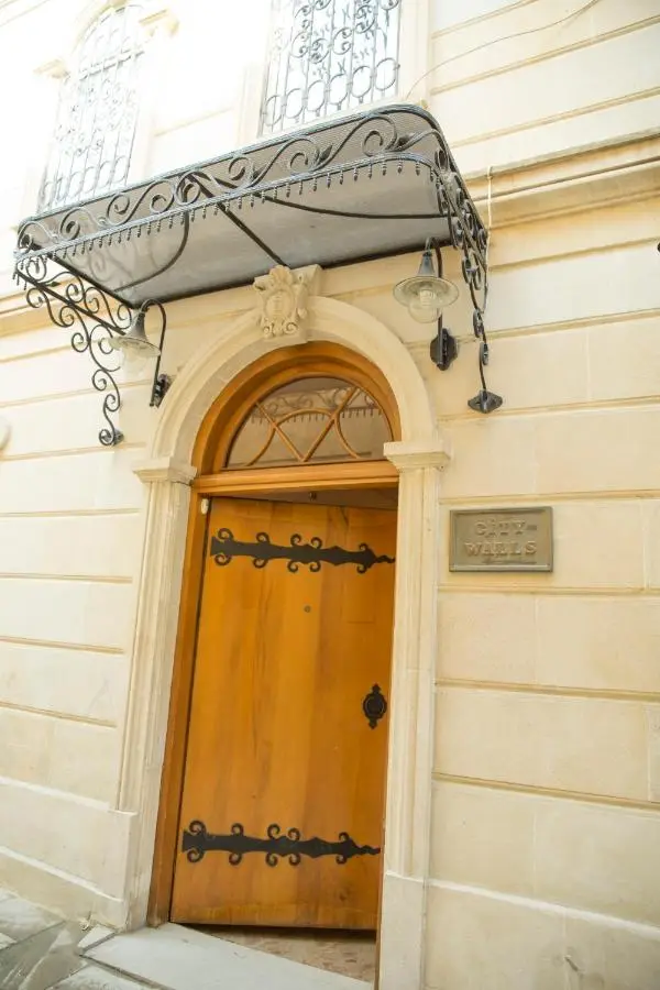 City Walls Hotel