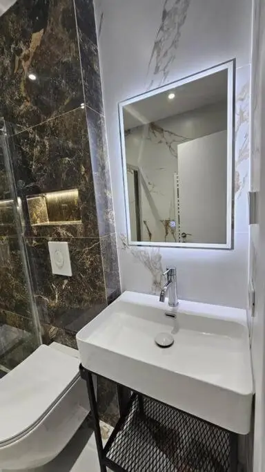 City Center Apartment