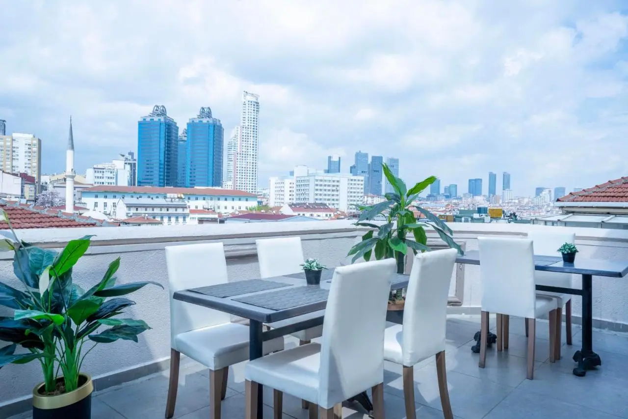 Valide Hotel