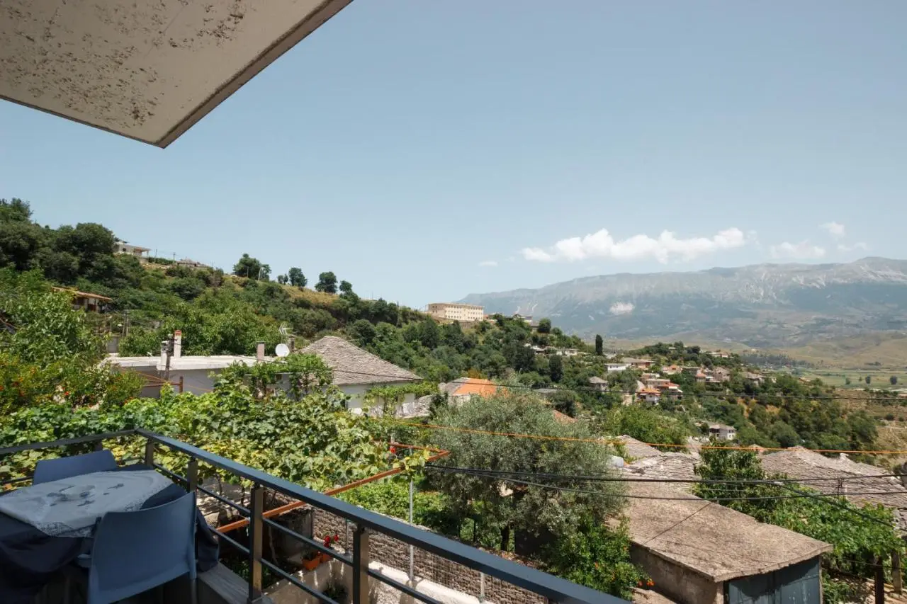 Leka GuestHouse