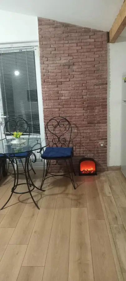 Tamara's apartment