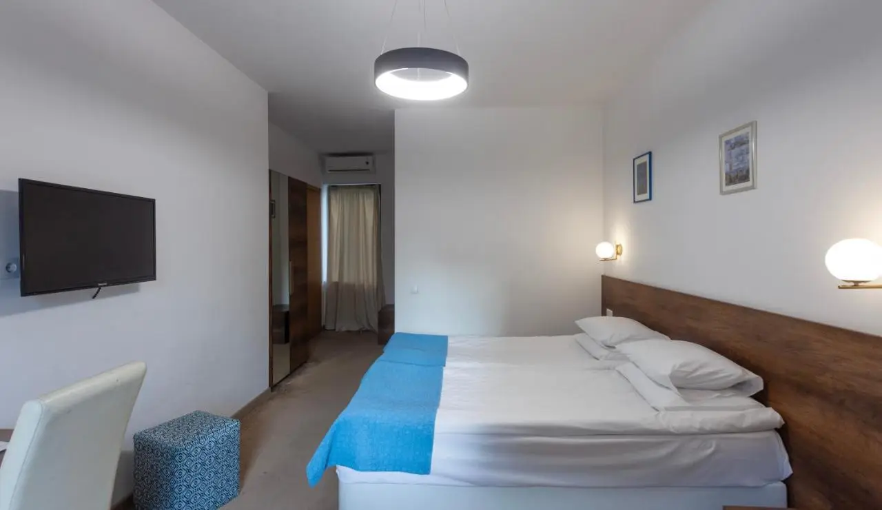 Alliance Hotel
