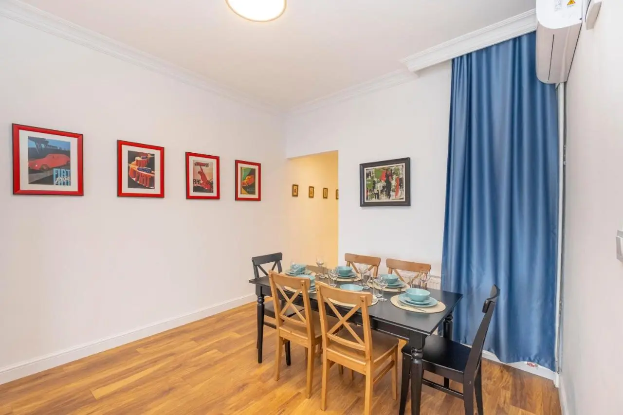 Trendy Bosphorus View Apartment
