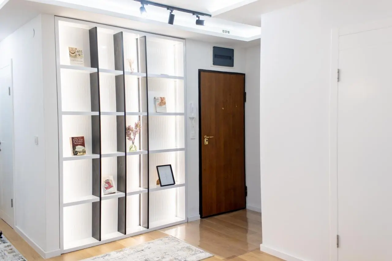 Old Town Heaven 3-bedroom apartment with balcony
