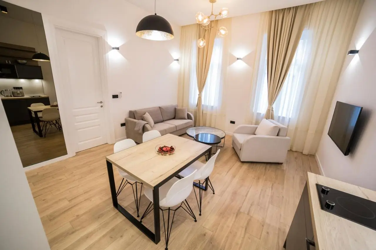 Premium Apartments