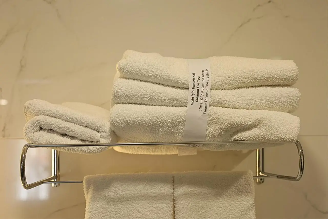 Ren Business Hotel