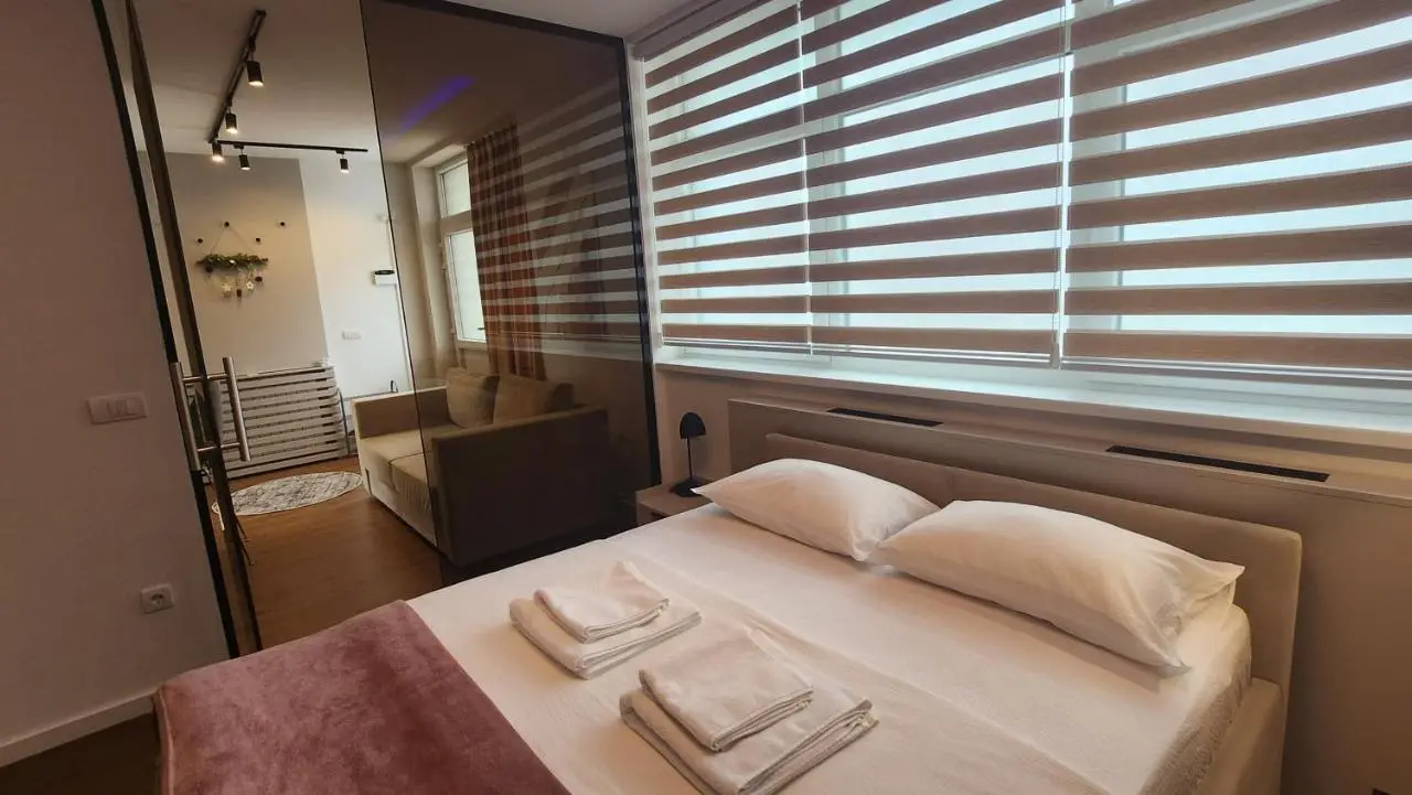 Apartmani Dobrinja - Free parking