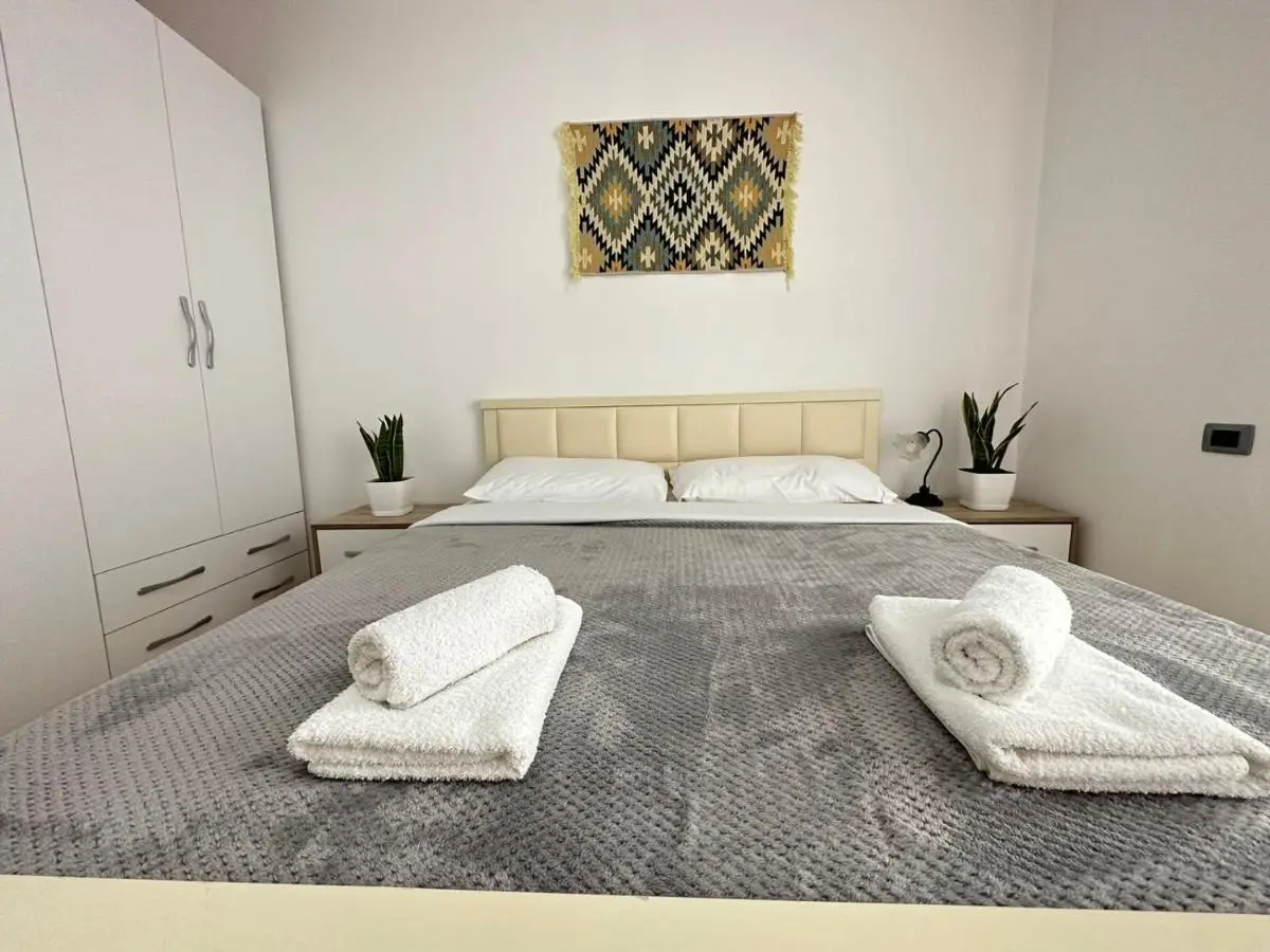 TreA Accomodations - Despacito Port Side
