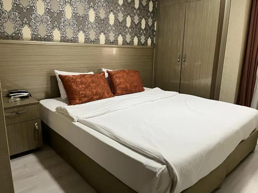 Metro Otel