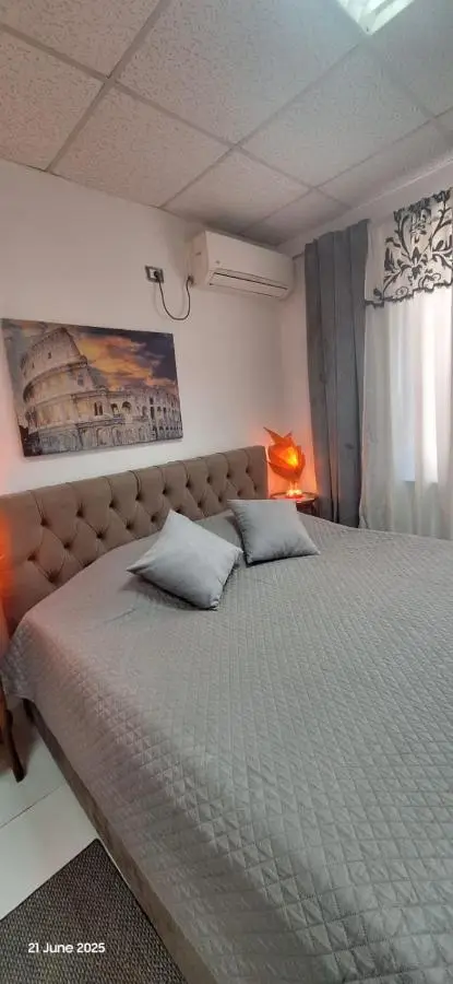 Oasis Studio apartment in Tirana near bus station