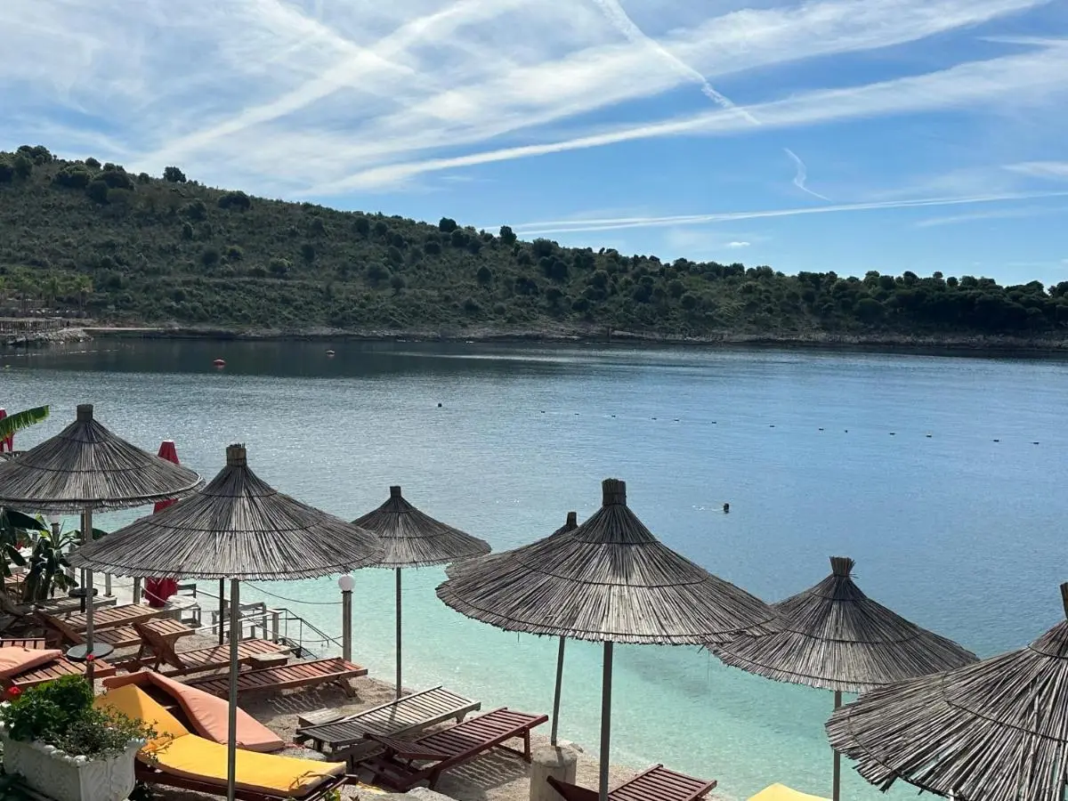 Villa Xhefri 2