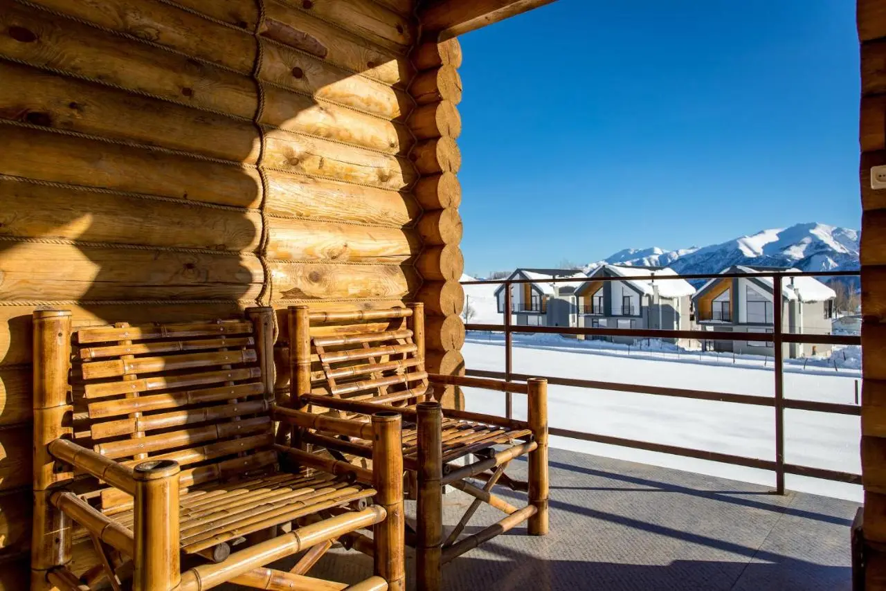 Snow Time Eco Chalet