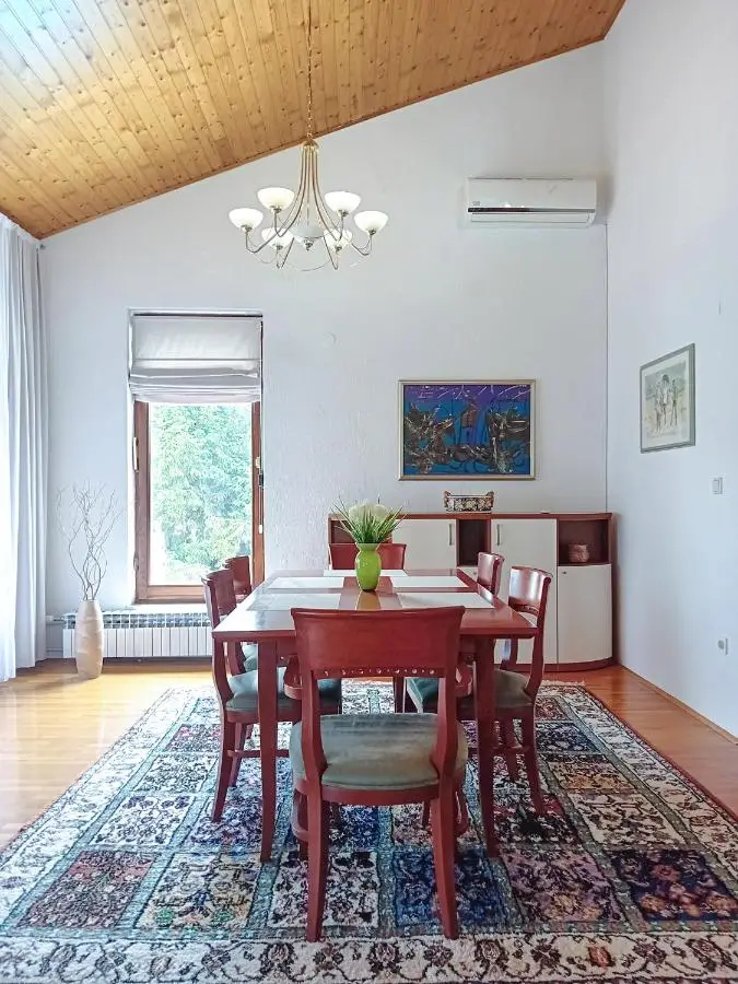 Apartment Ines