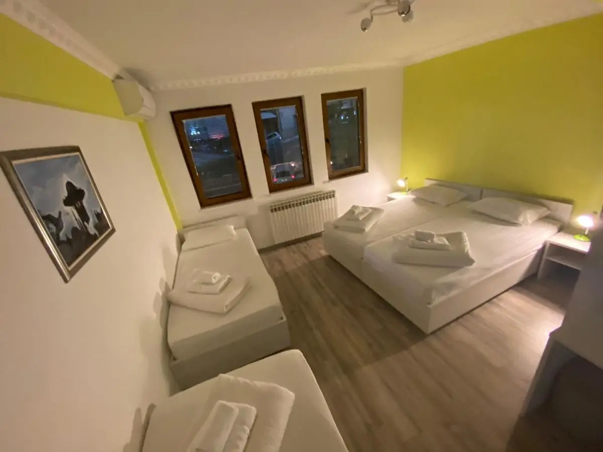 Pansion Fočin Han
