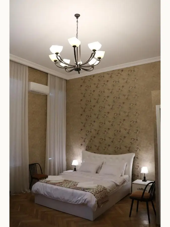 Liberty Apartment And Rooms