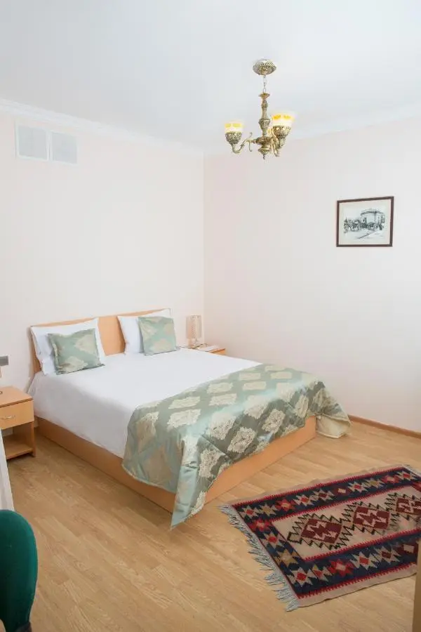 City Walls Hotel