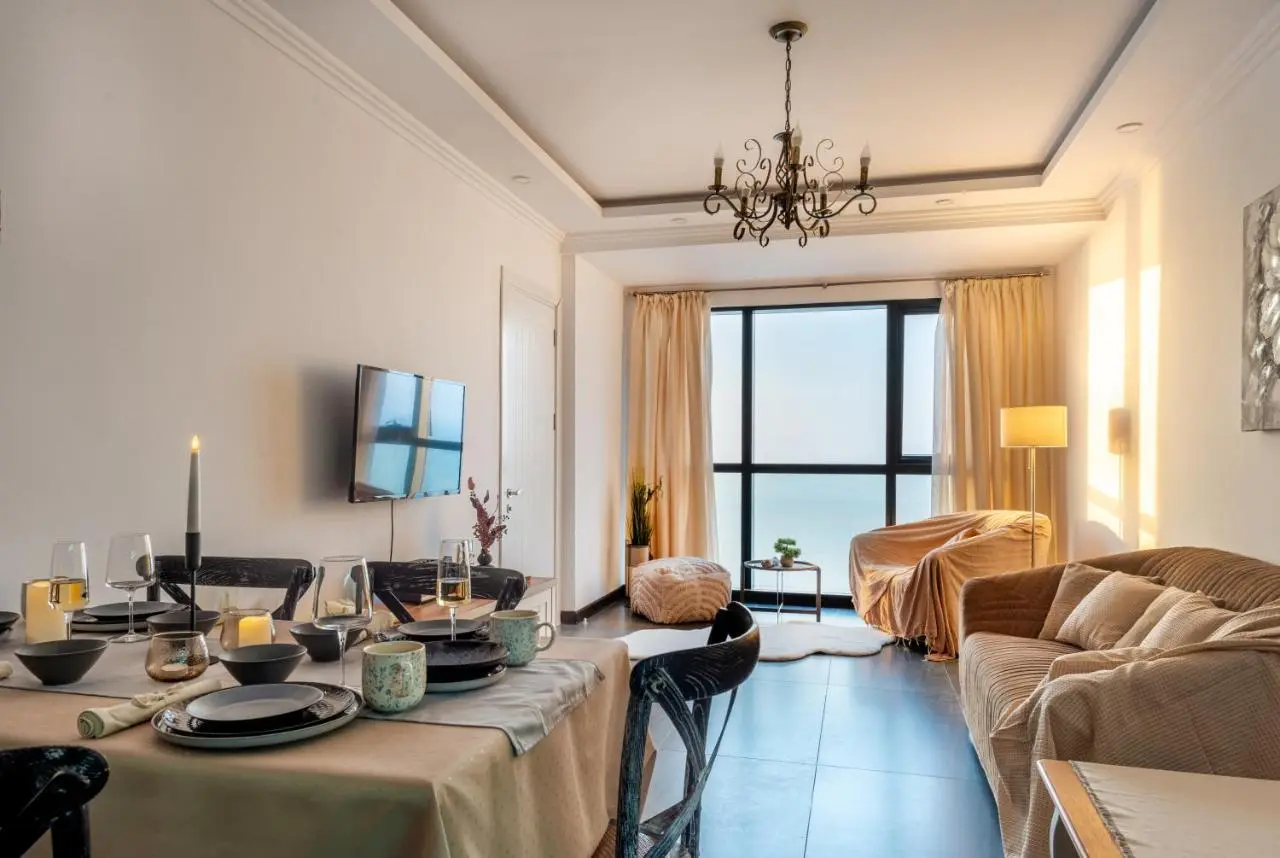 Sea Nirvana - Romantic Apartment with Sea View in Porta Batumi Tower