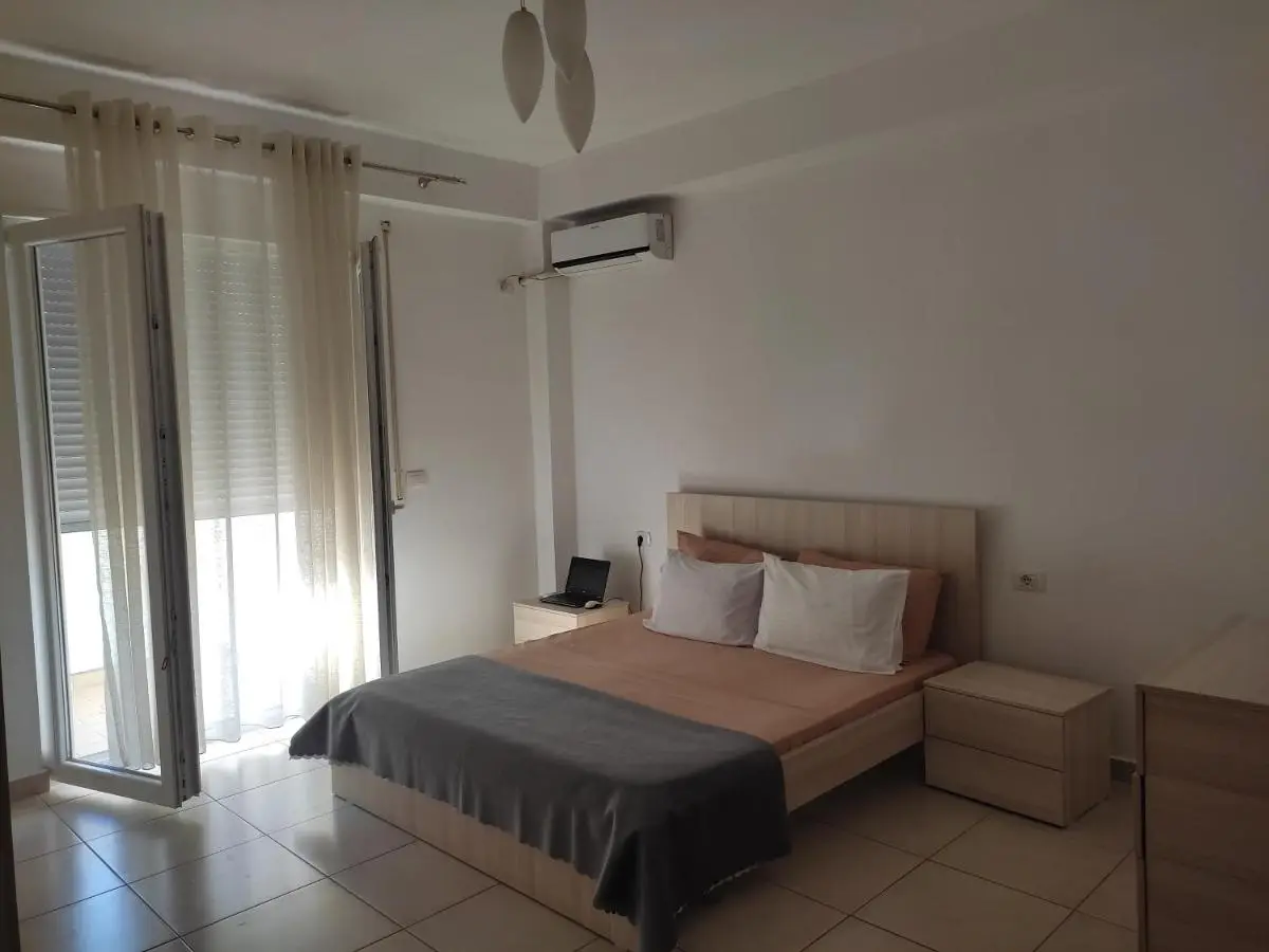 COMFY CITY CENTER APARTMENT