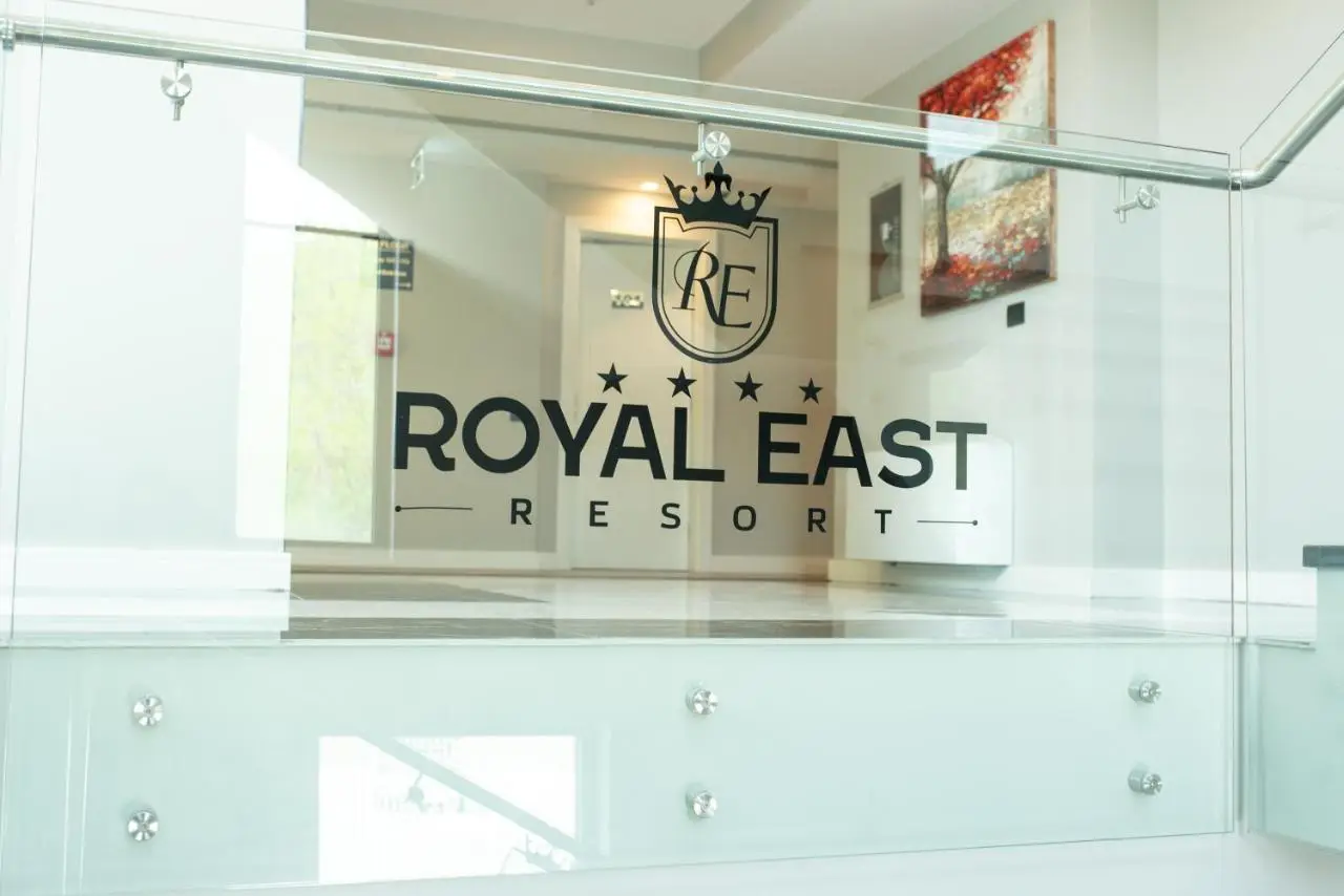 Royal East Resort