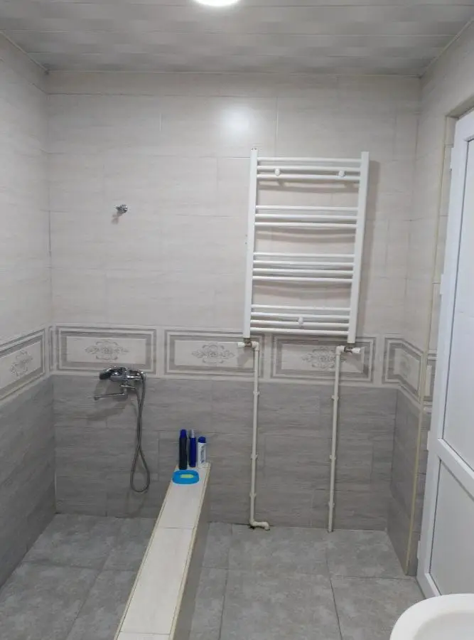 Nairi Guest House