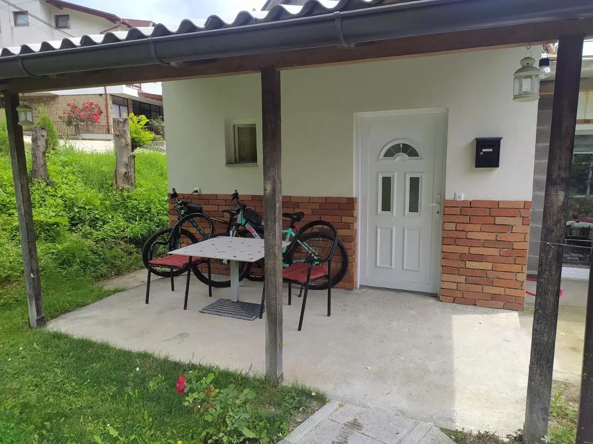 Lenilenii Bungalow