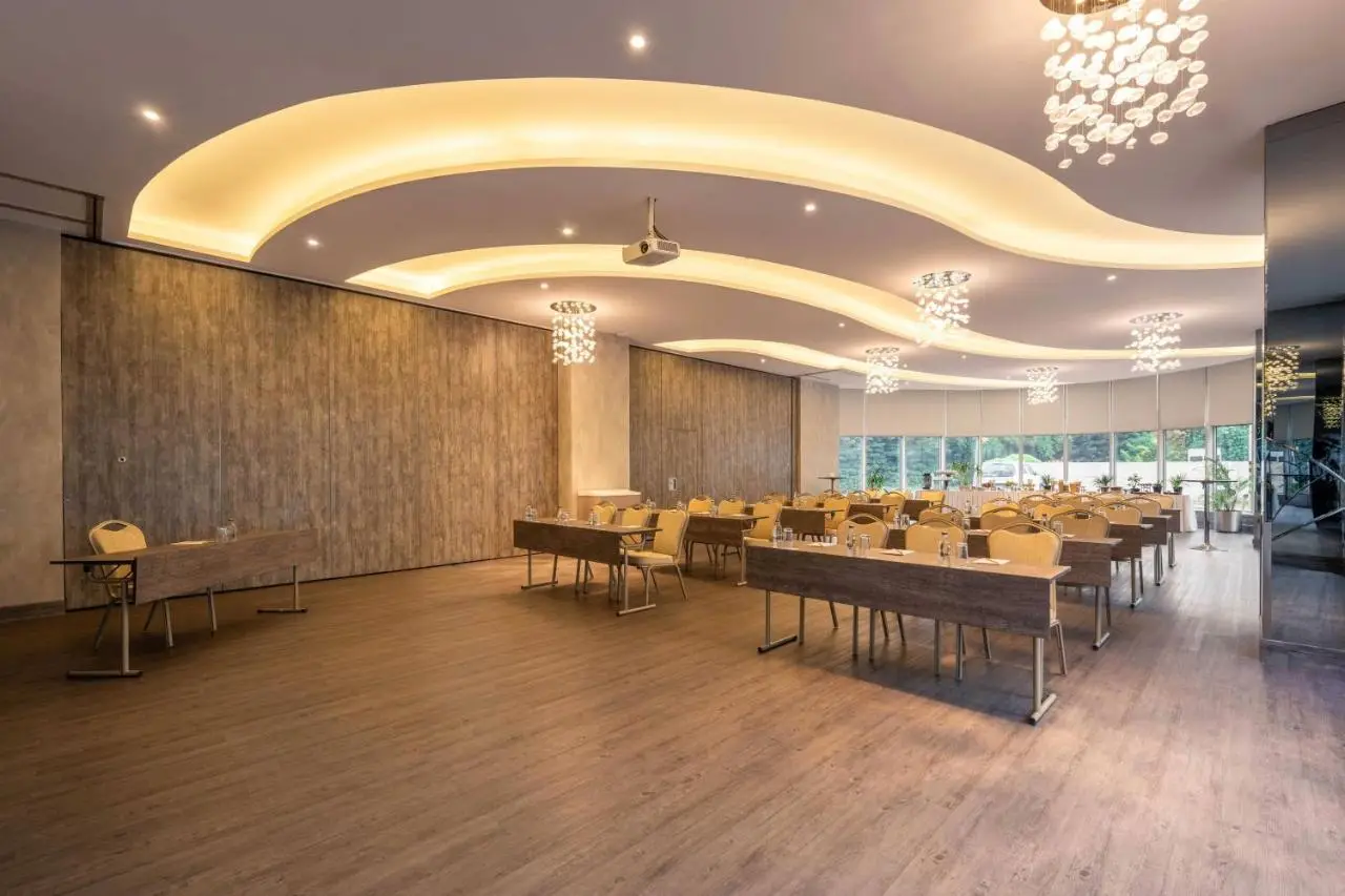 Ramada Encore Istanbul Bayrampasa