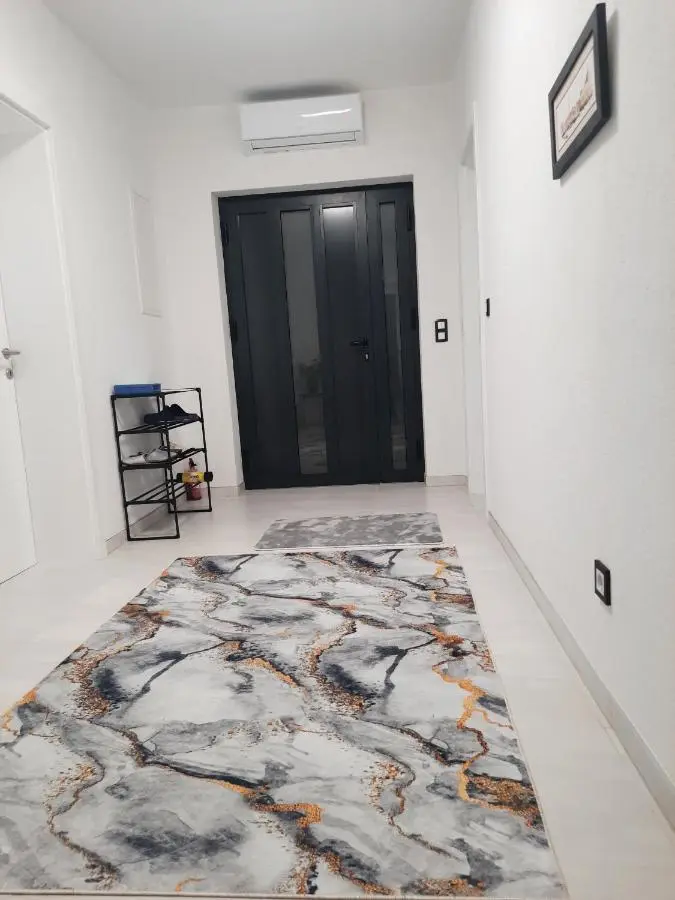 Apartments White House Bihac