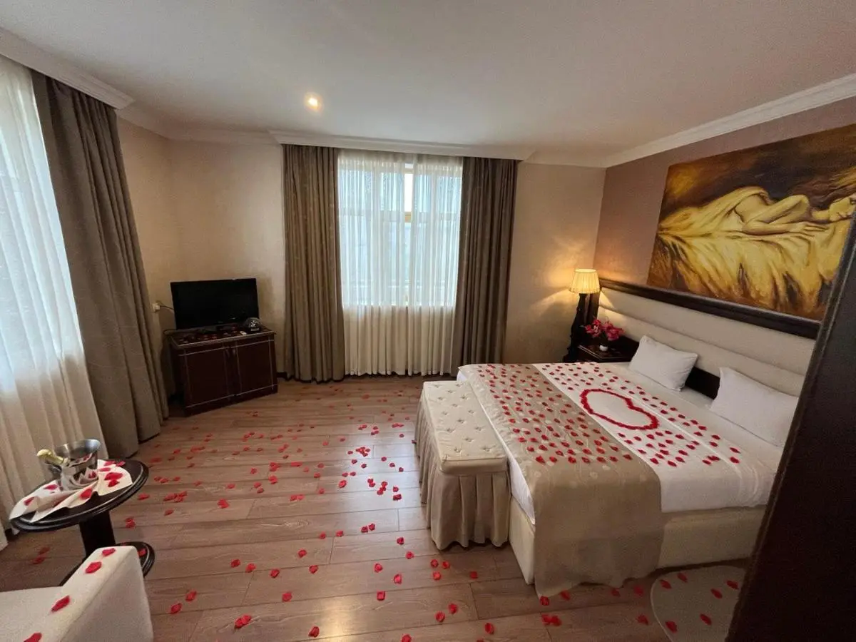 Smith Hotel
