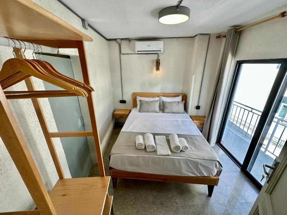 Elegance House Hotel